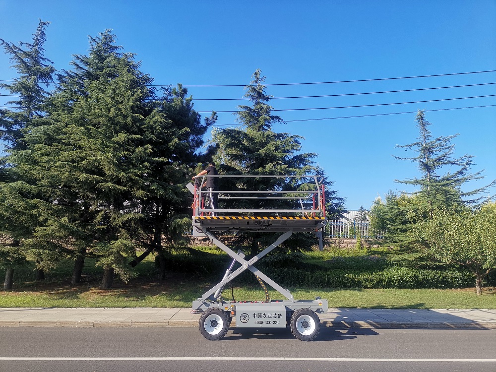 4GP-1200 基本型 電驅動 果園作業平臺